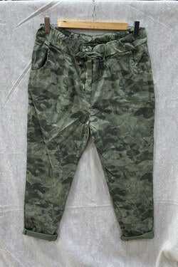 MLN SWEATPANT m. CAMOU - Oliven